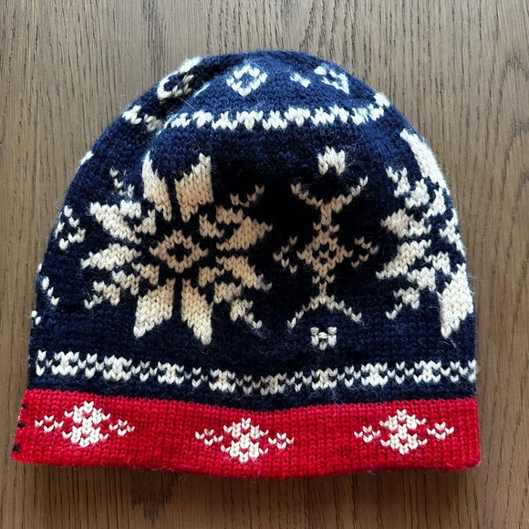 Rugby Ralph Lauren Scarf Beanie and Socks New Without Tags - Picture 3 of 6